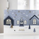 Snow crystal calendar for 1